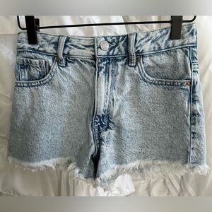 PacSun High Waisted Frayed Hem Acid Wash Denim Shorts Women’s Size 24